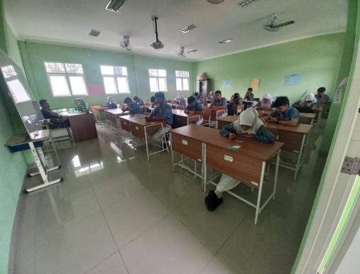 MAN 1 Samarinda Menerapkan Asesmen Madrasah Berbasis Android untuk Peningkatan Kualitas Pendidikan
